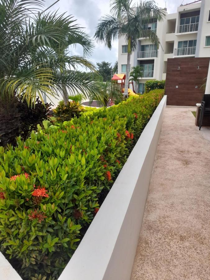 Gorgeous Apartment Hoestel Long Island! Канкун Екстериор снимка